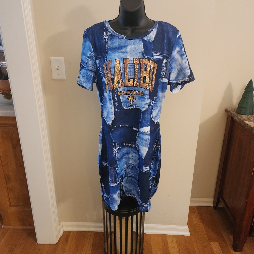 BB - Blue Malibu Graphic T-Shirt Dress